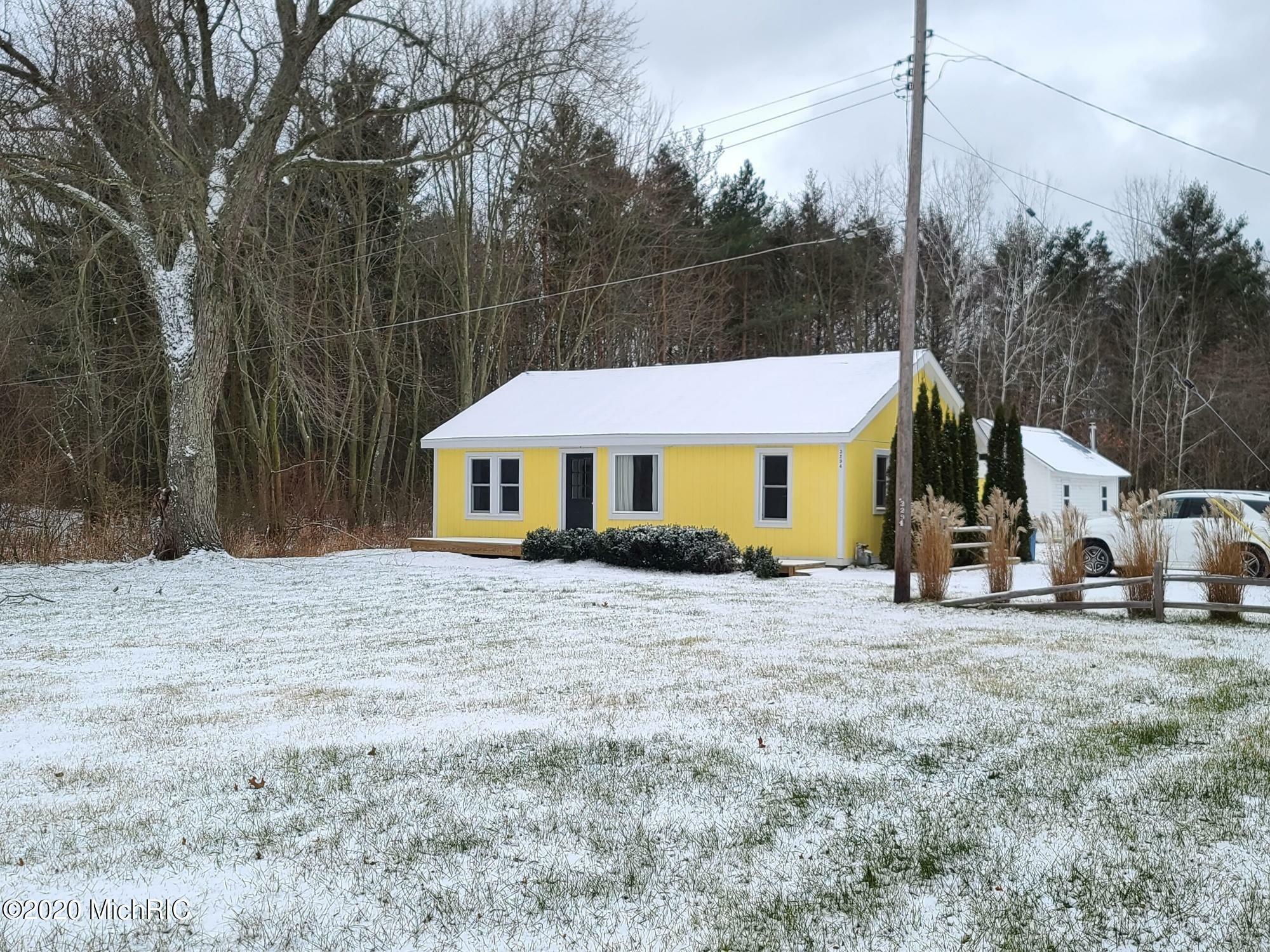 Property Photo: 3294 Blue Star Highway MI 49453