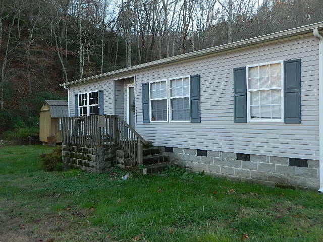 481 Ashe Cabin Hollow Rd  Harriman TN 37748 photo