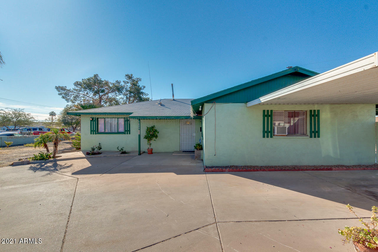 Property Photo:  3008 N 45th Drive  AZ 85031 