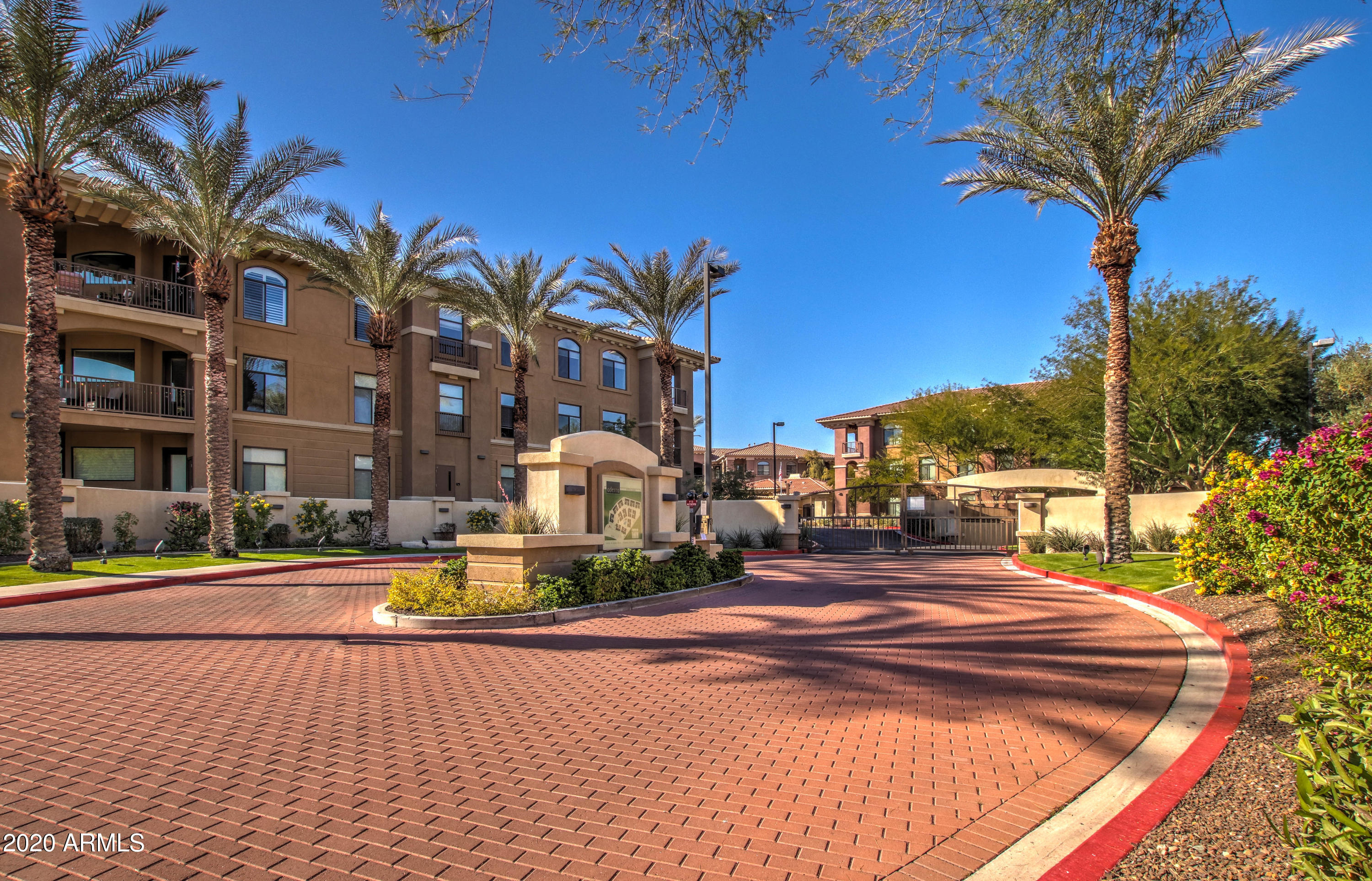 Property Photo:  11640 N Tatum Boulevard 2072  AZ 85028 