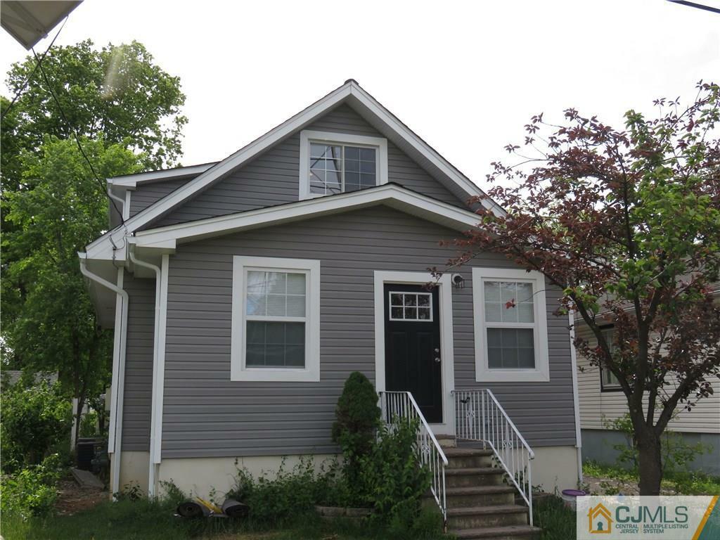 Property Photo:  28 Elmwood Avenue 28  NJ 08837 