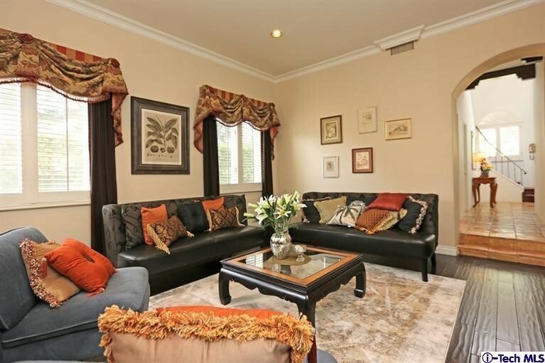 Property Photo:  1170 Linda Vista Avenue  CA 91103 