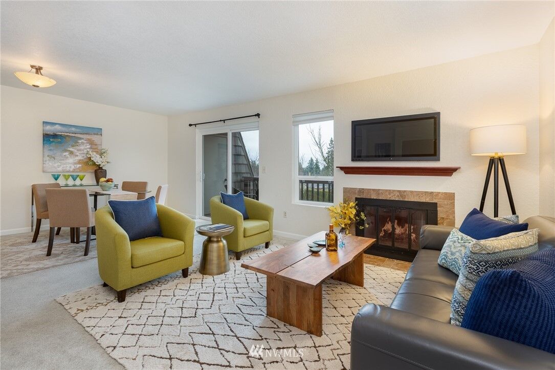 Property Photo: 21617 80th Avenue W 208 WA 98026