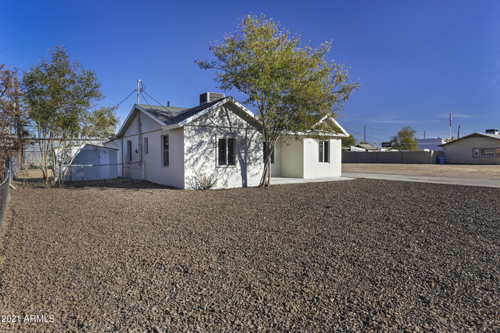 Property Photo:  3354 W Lynwood Street  AZ 85009 