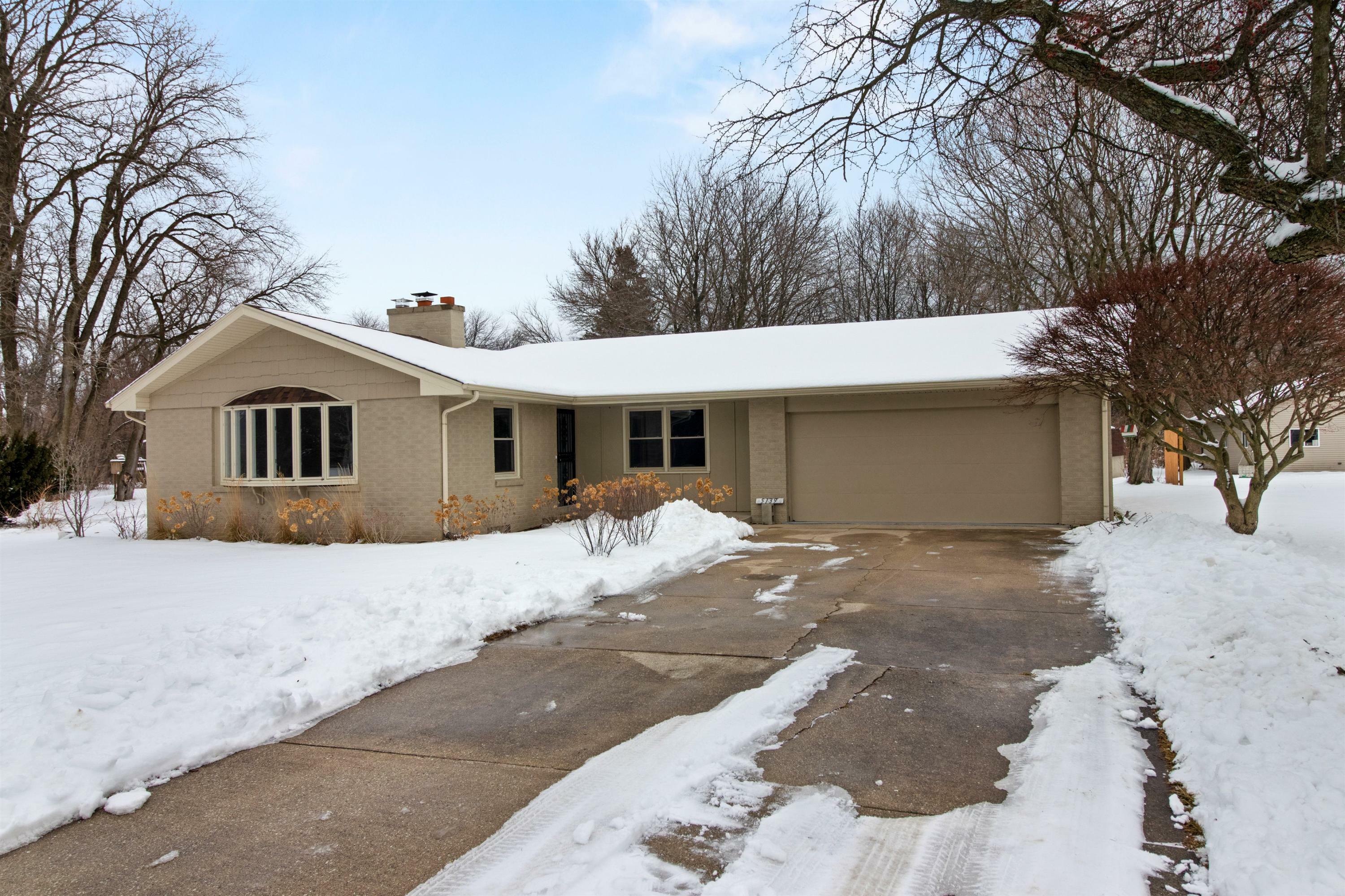 Property Photo: 5139 Erie St WI 53402