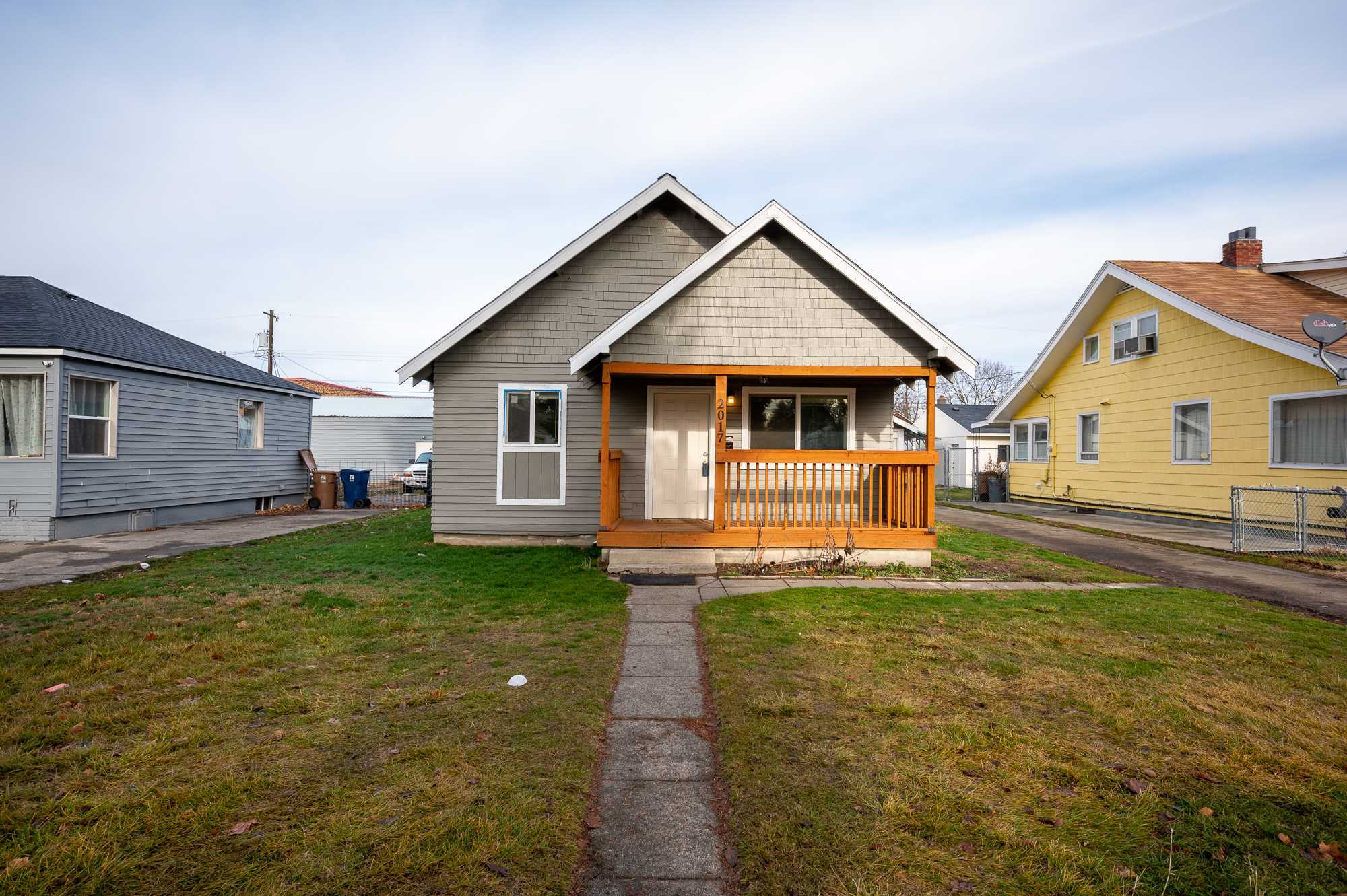 Property Photo:  2017 E Sinto Ave  WA 99202 