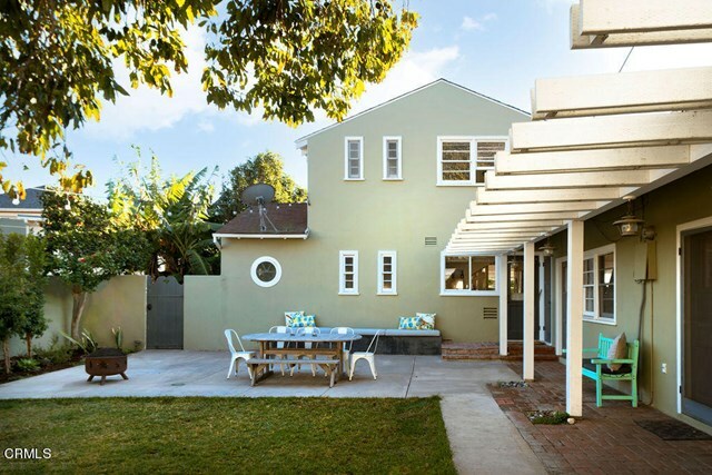 Property Photo:  34 N Kalorama Street  CA 93001 