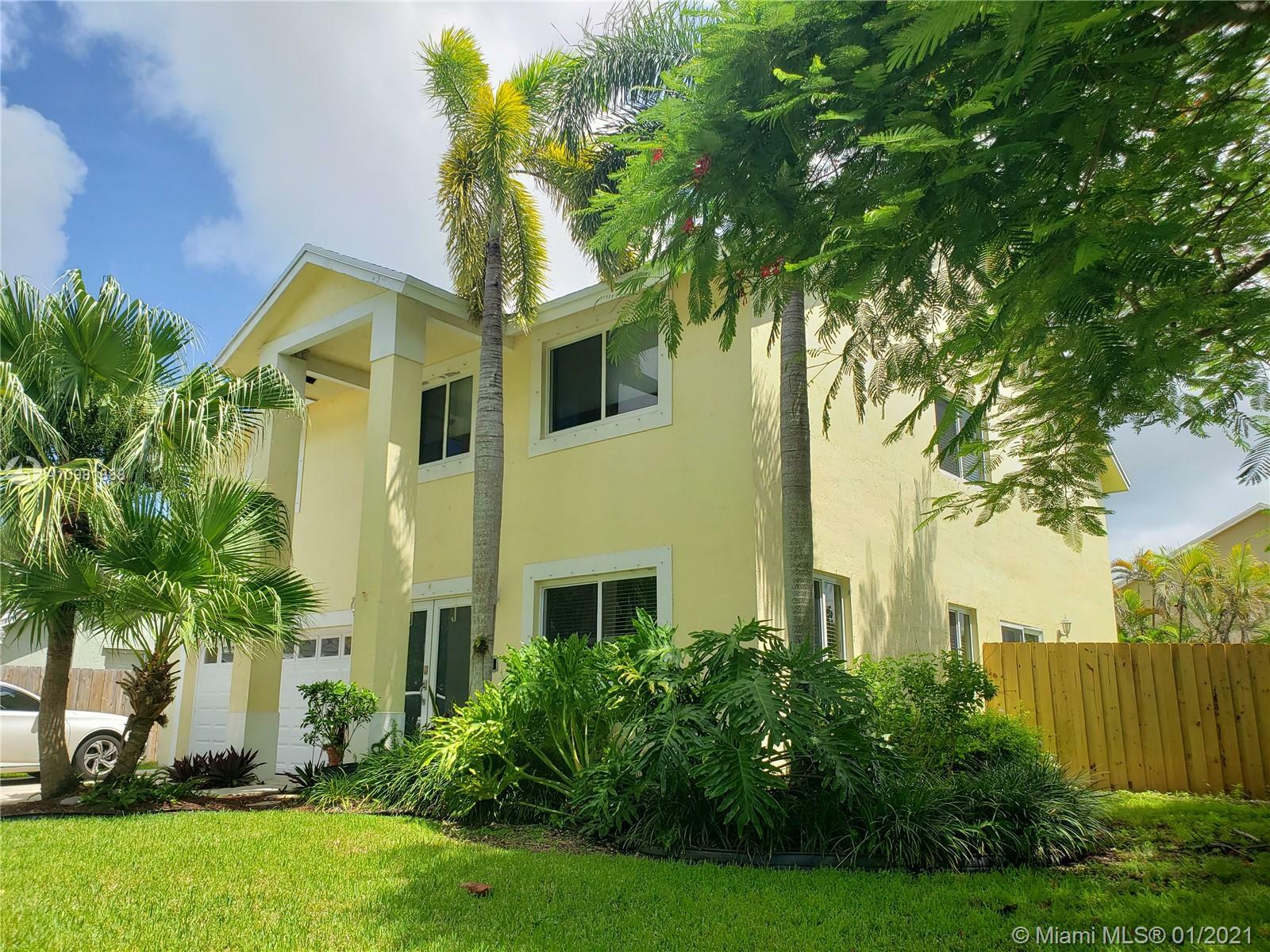 Property Photo: 9750 SW 219th St FL 33190