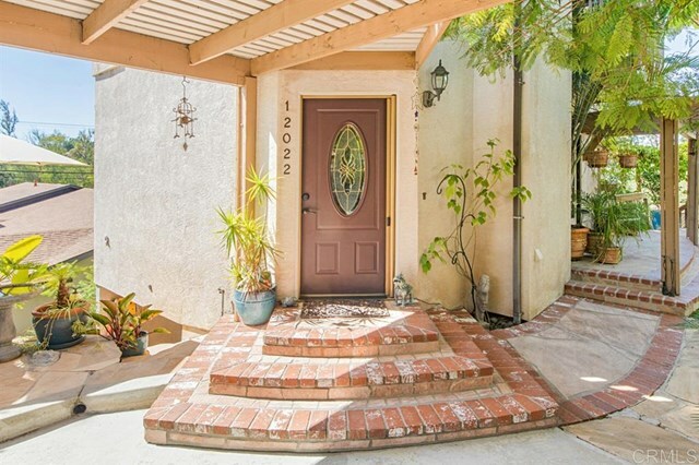 Property Photo:  12012 Sterling Hill Ln  CA 92040 