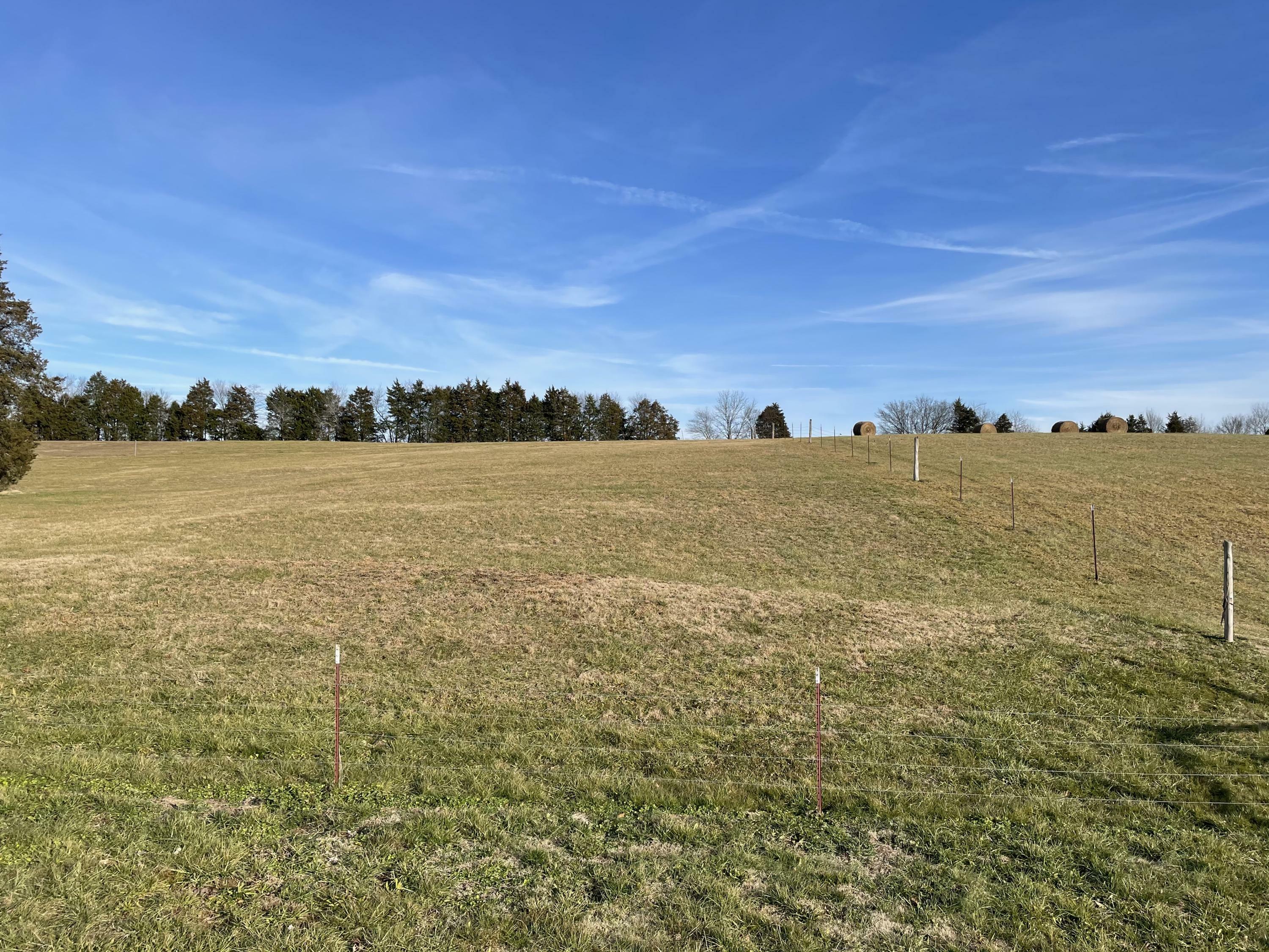 Property Photo:  County Road 727  TN 37370 