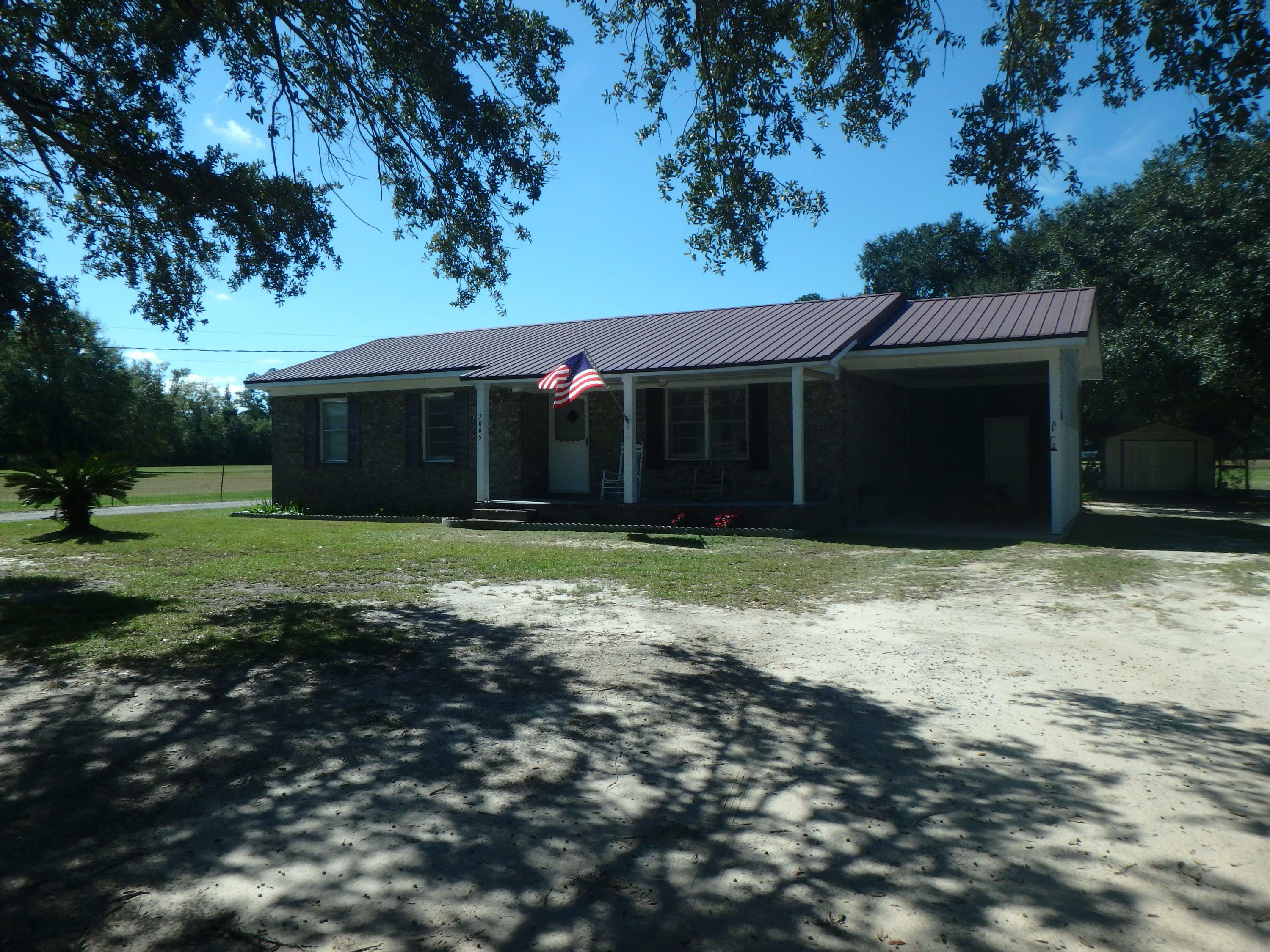 Property Photo:  7065 Featherbed Road  SC 29474 