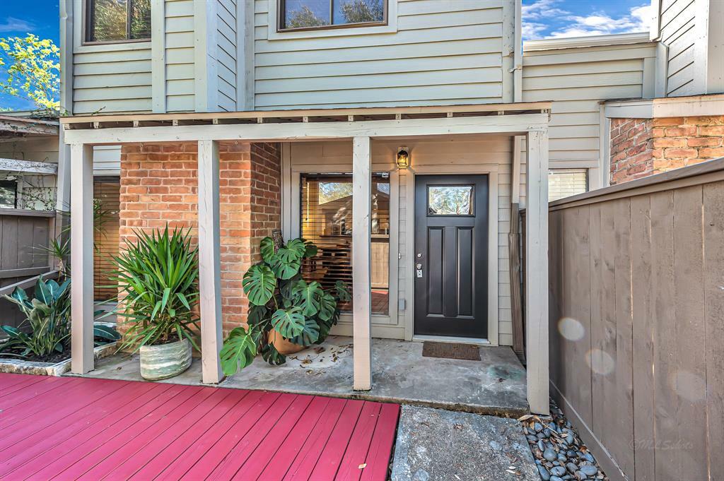 Property Photo: 1553 Prairie Grove Drive TX 77077