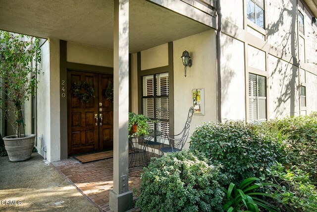 Property Photo:  240 Palmetto Drive  CA 91105 