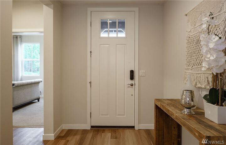 Property Photo: 3584 Elmont Ave WA 98022