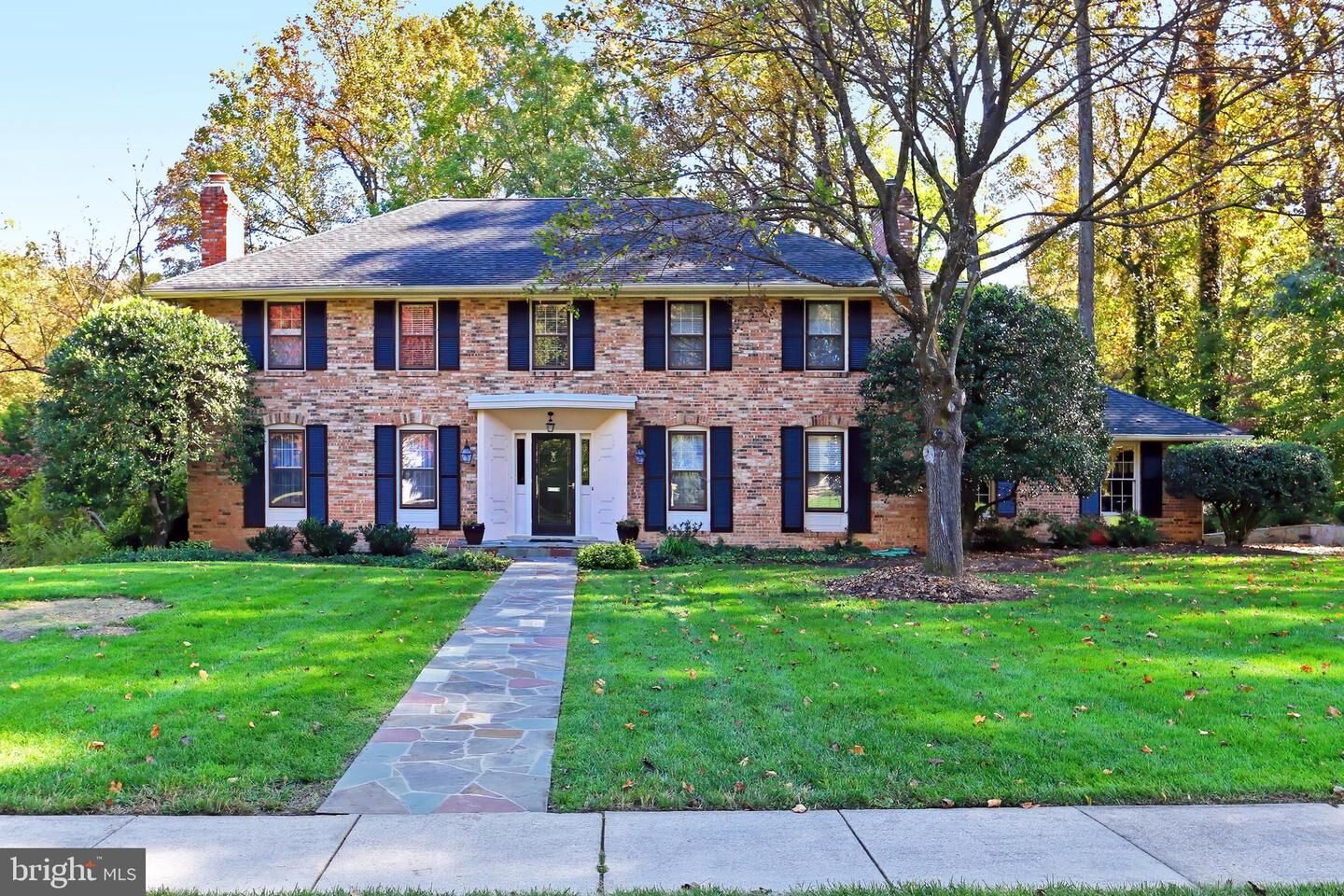 Property Photo:  6620 Goldsboro Road  VA 22042 