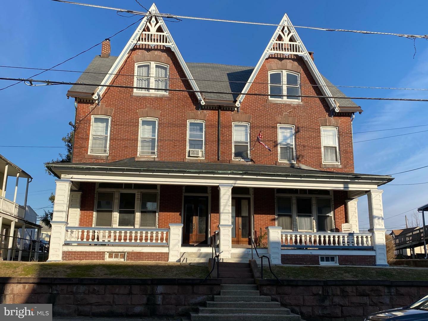 Property Photo:  27-29 N 4th Street  PA 19526 