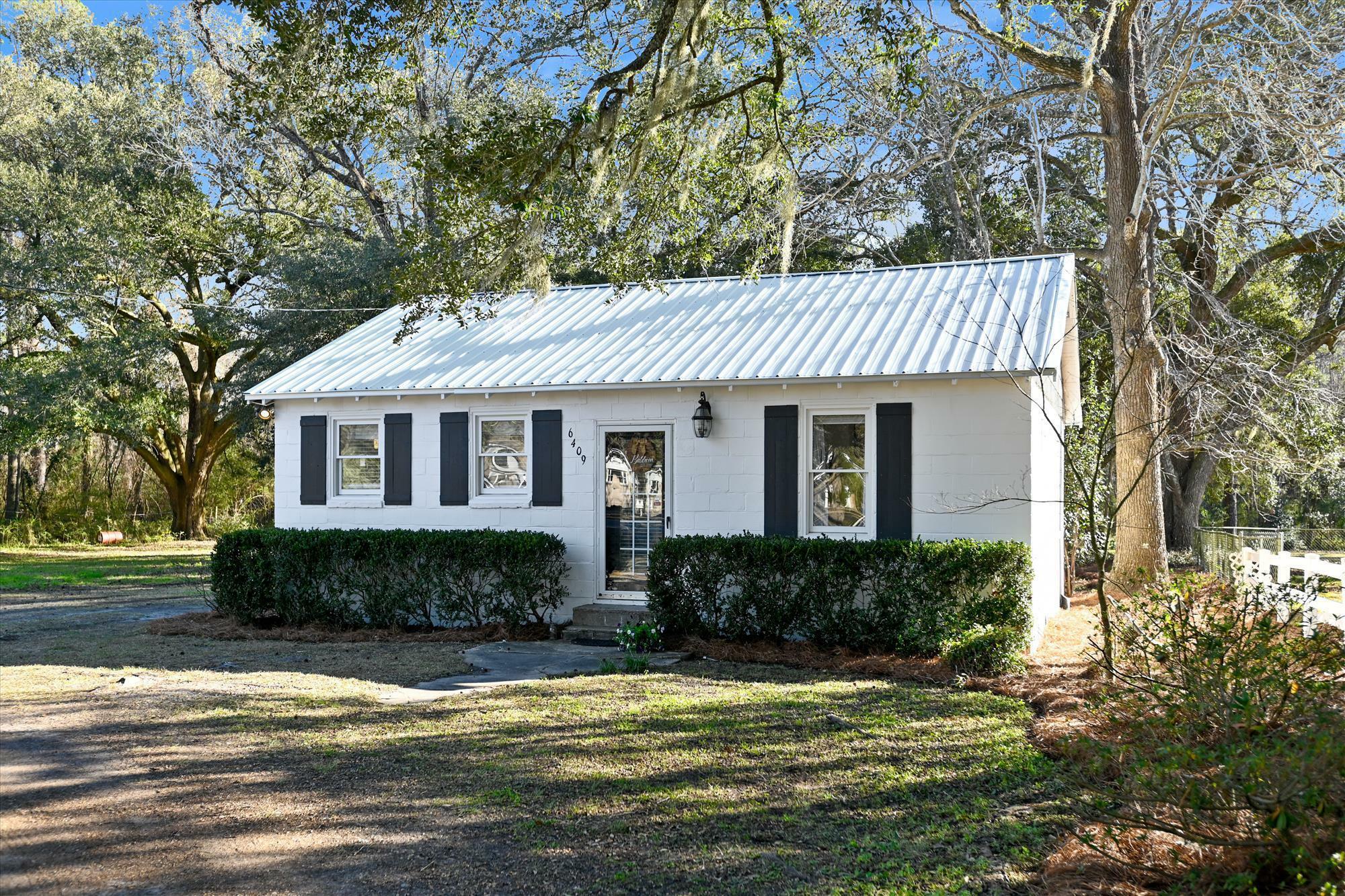 Property Photo:  6409 Highway 162  SC 29449 