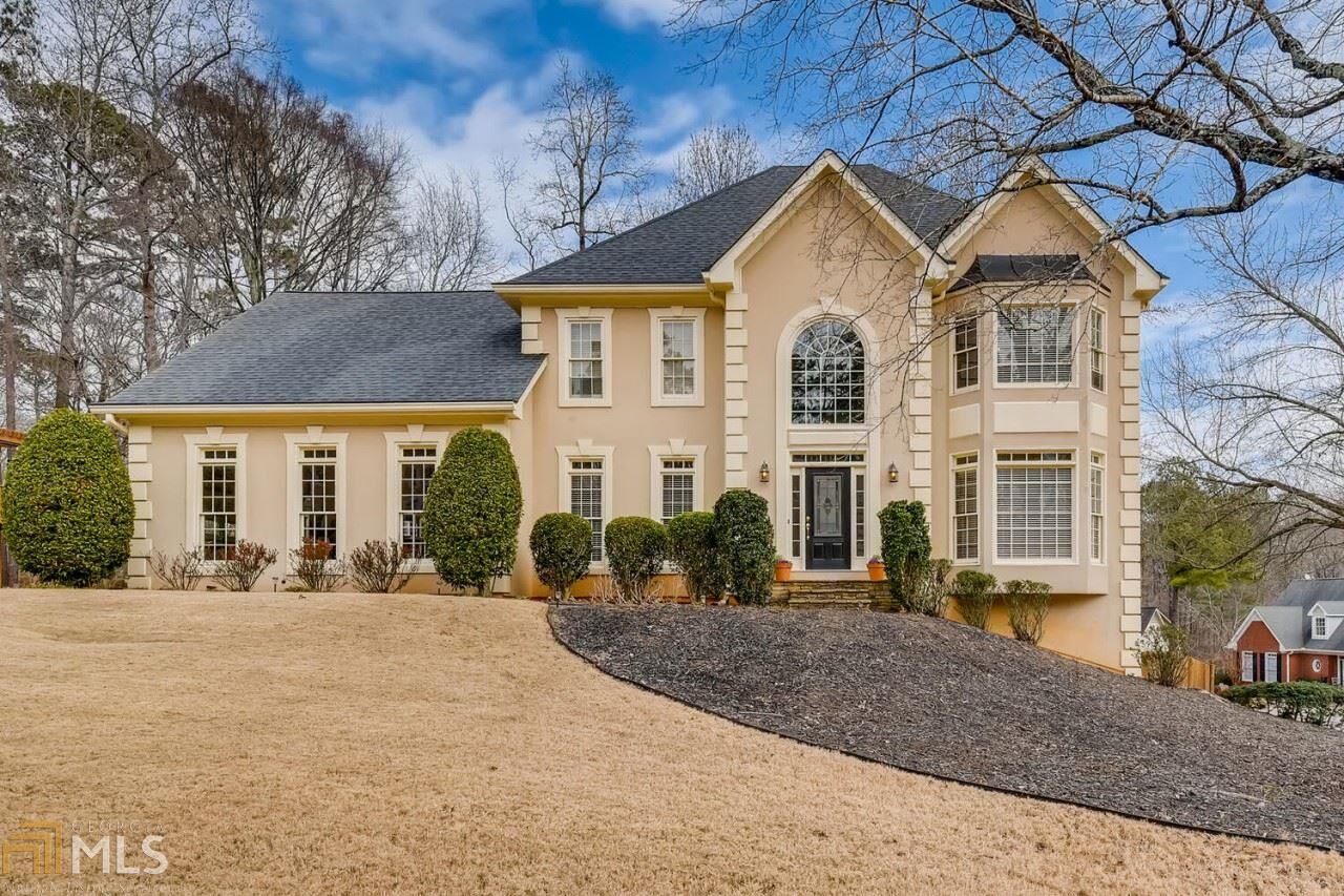Property Photo:  5823 Revington Dr  GA 30092 