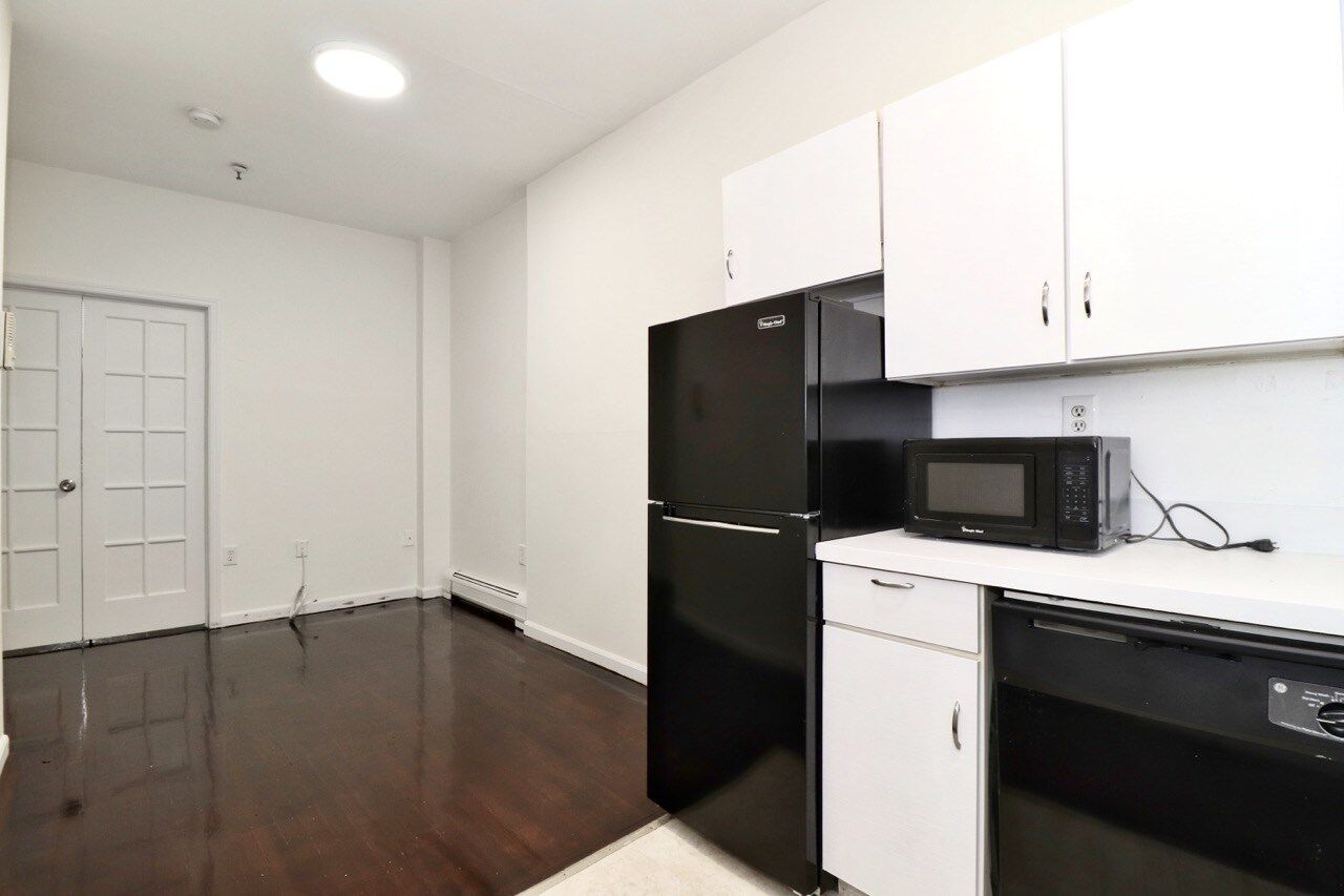 Property Photo:  108 Adams St 1  NJ 07030 