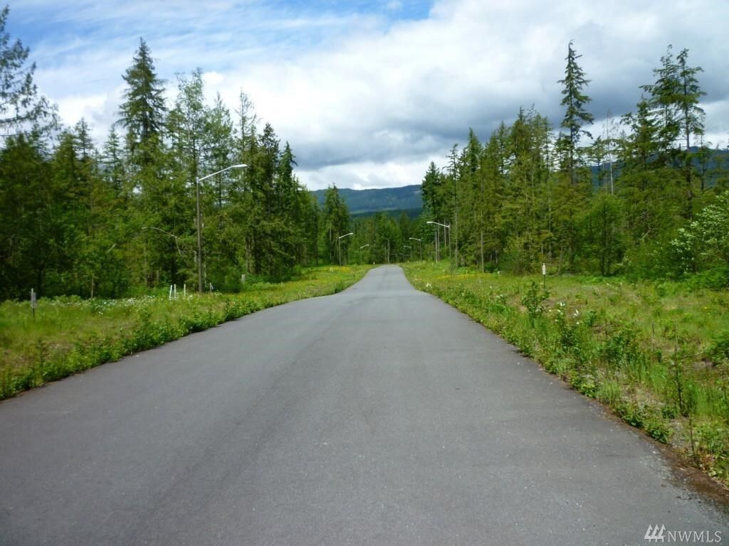 Property Photo: 8570 Trillium Lane WA 98237