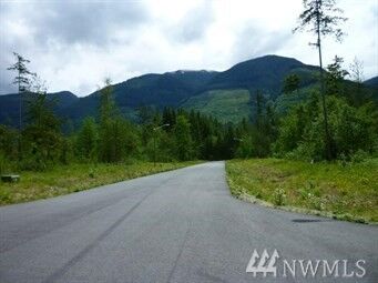 Property Photo: 8600 Trillium Lane WA 98237