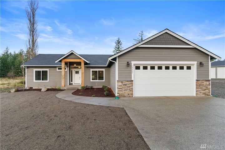 Property Photo:  13146 Dravin Lane SE  WA 98576 