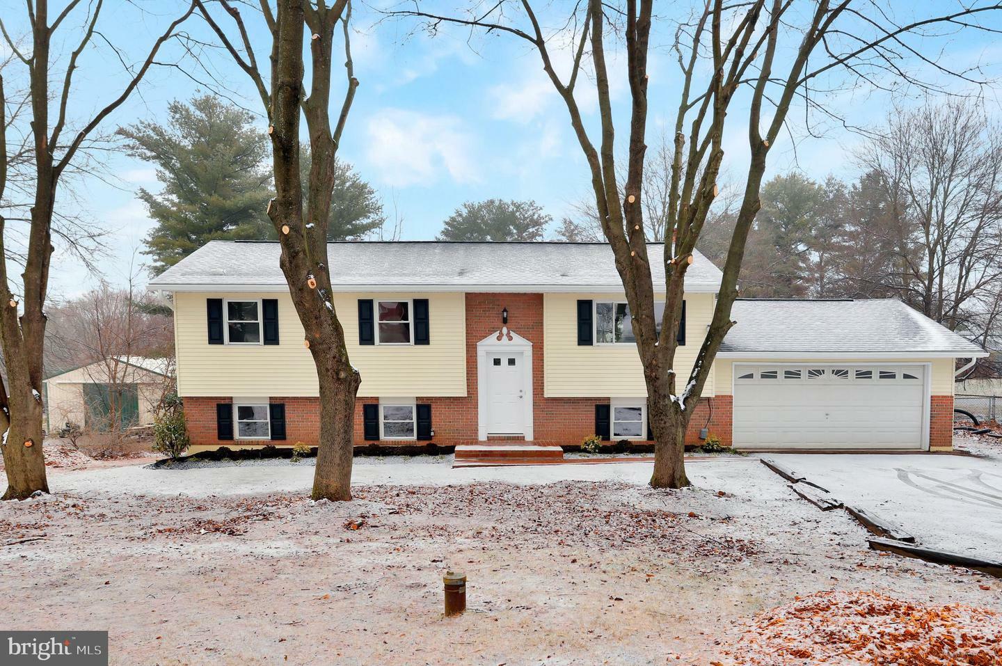 Property Photo:  4355 Ridge Road  MD 21771 