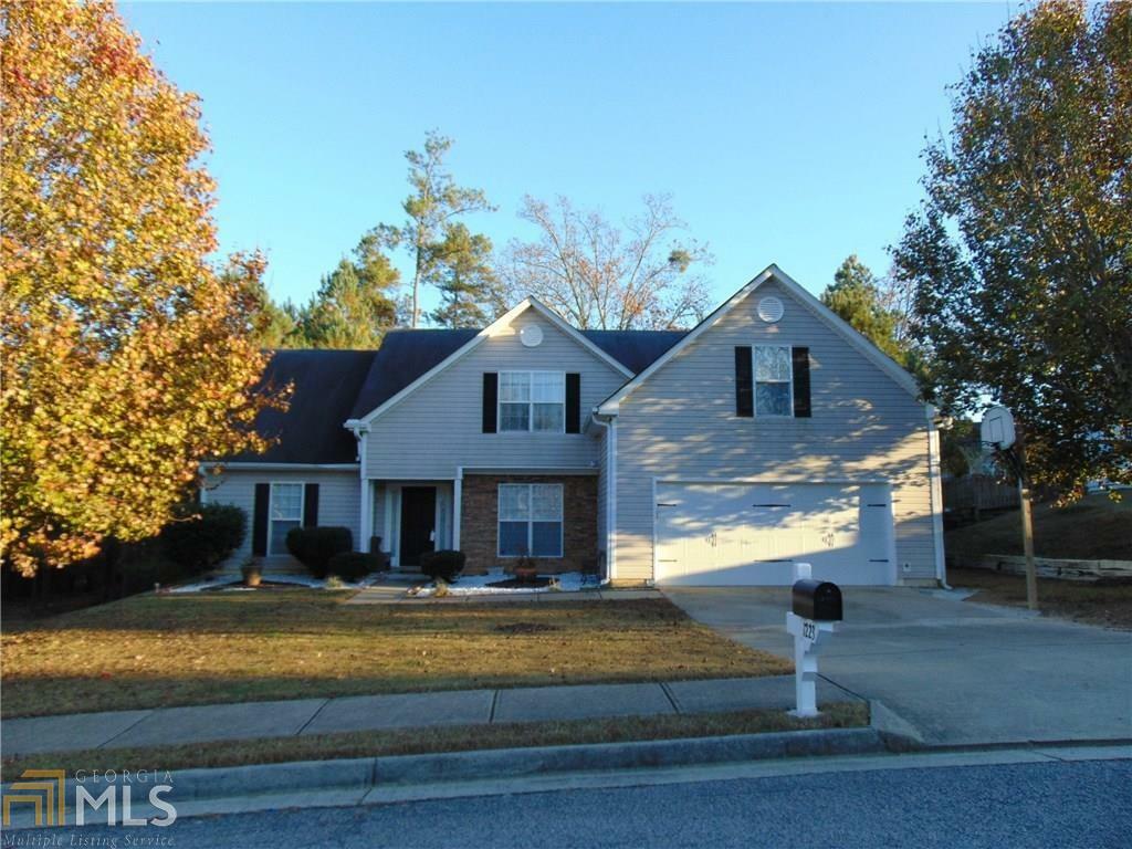 Property Photo: 1223 Melrose Forest Ln GA 30045