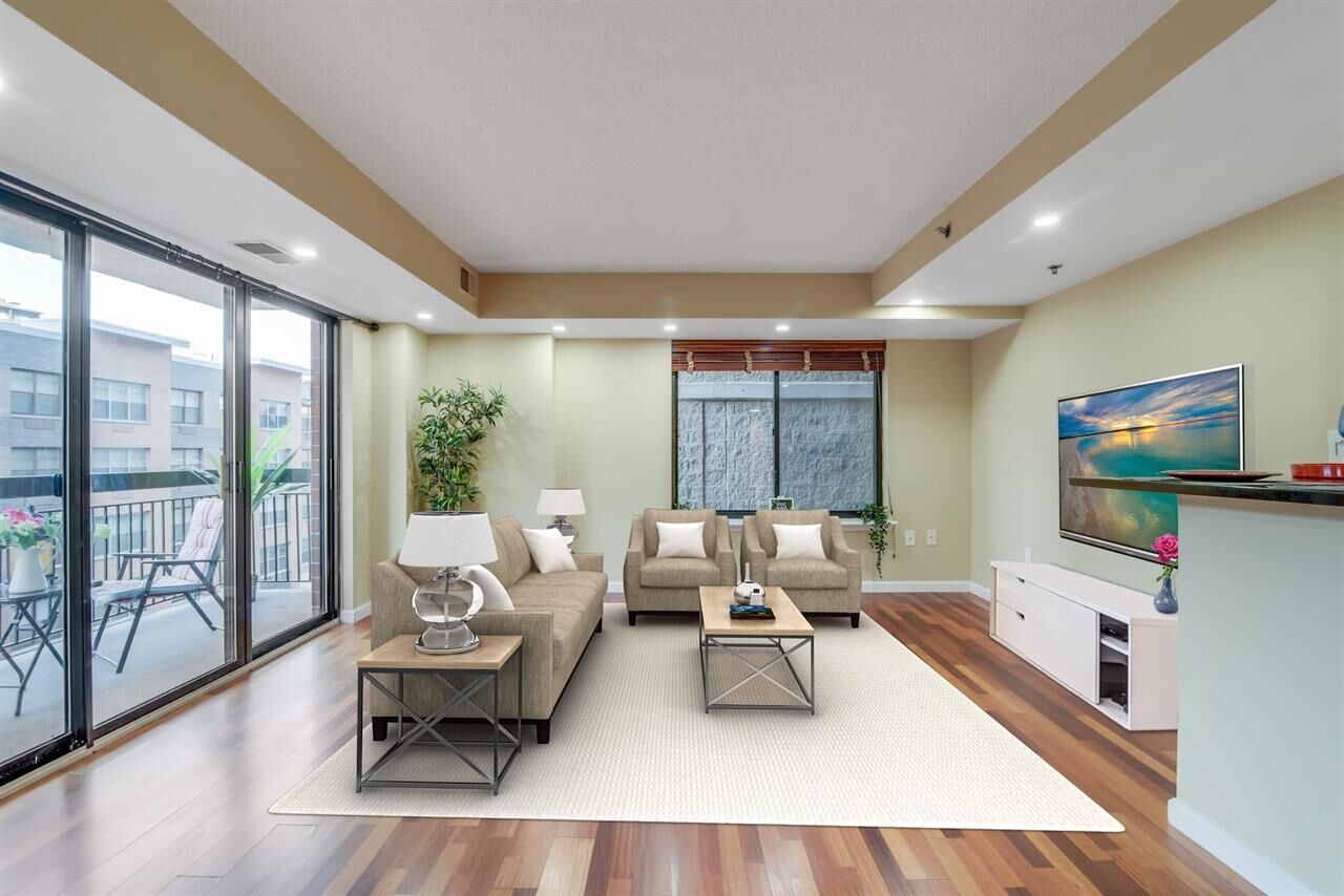 Property Photo:  700 1st St 5Q  NJ 07030 