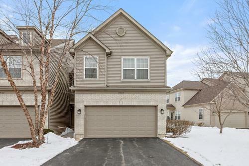 Property Photo:  2620 Cobblestone Drive  IL 60012 