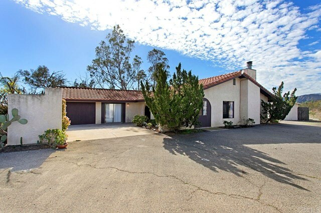 Property Photo:  39550 Jones Road  CA 92028 