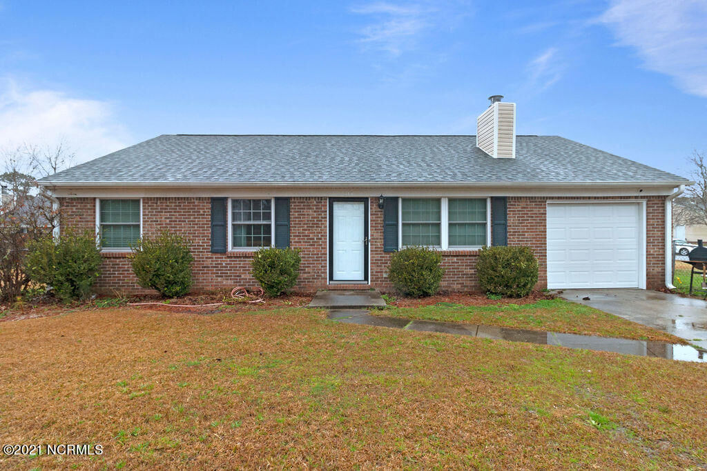 Property Photo:  517 Haddock Court  NC 28546 