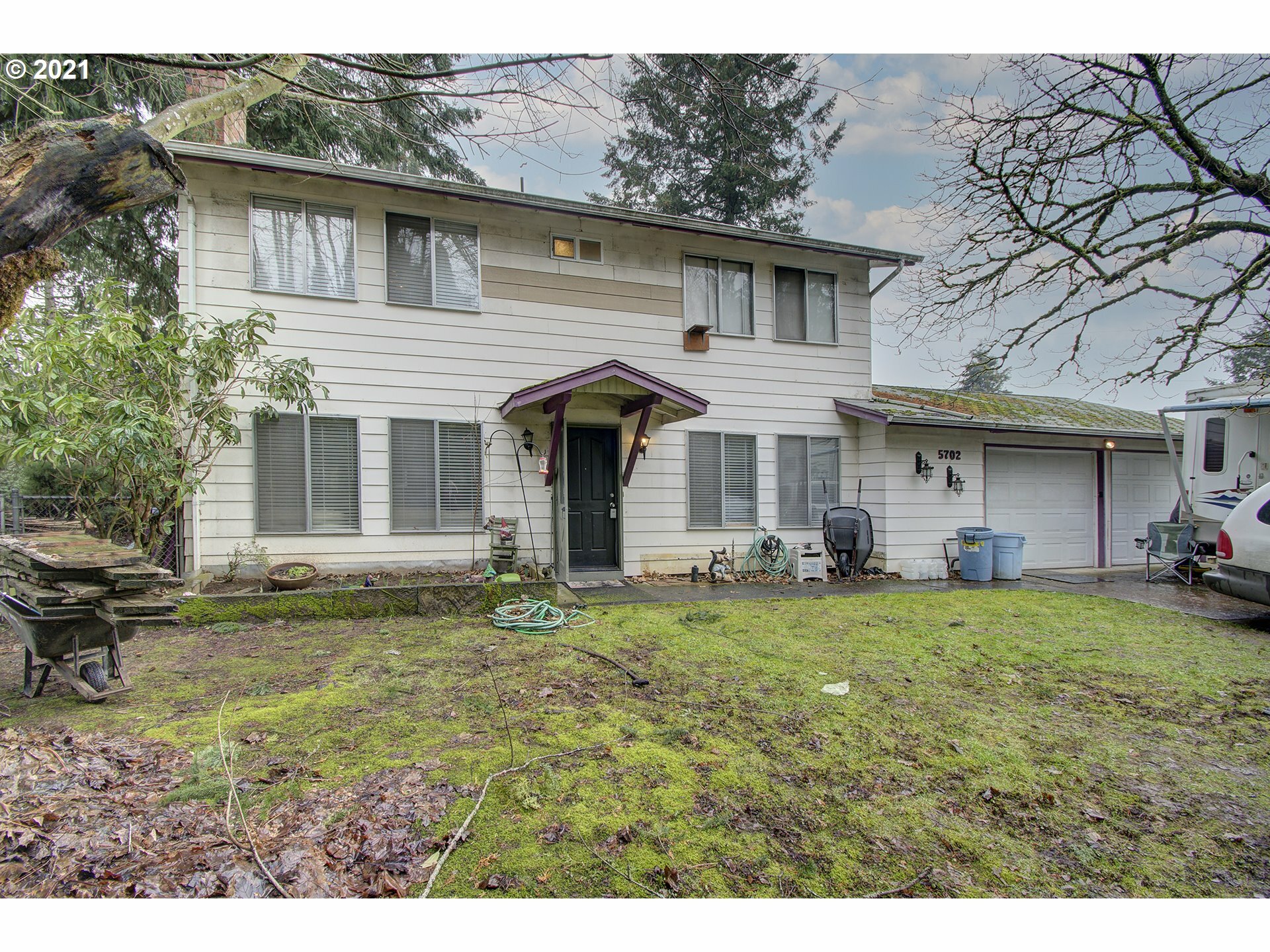 Property Photo: 5702 NE 88th Ct WA 98662