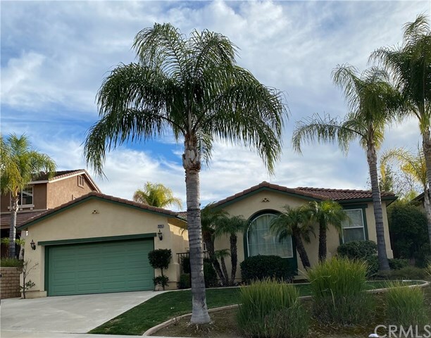 Property Photo: 29243 Woodbridge Dr CA 92563