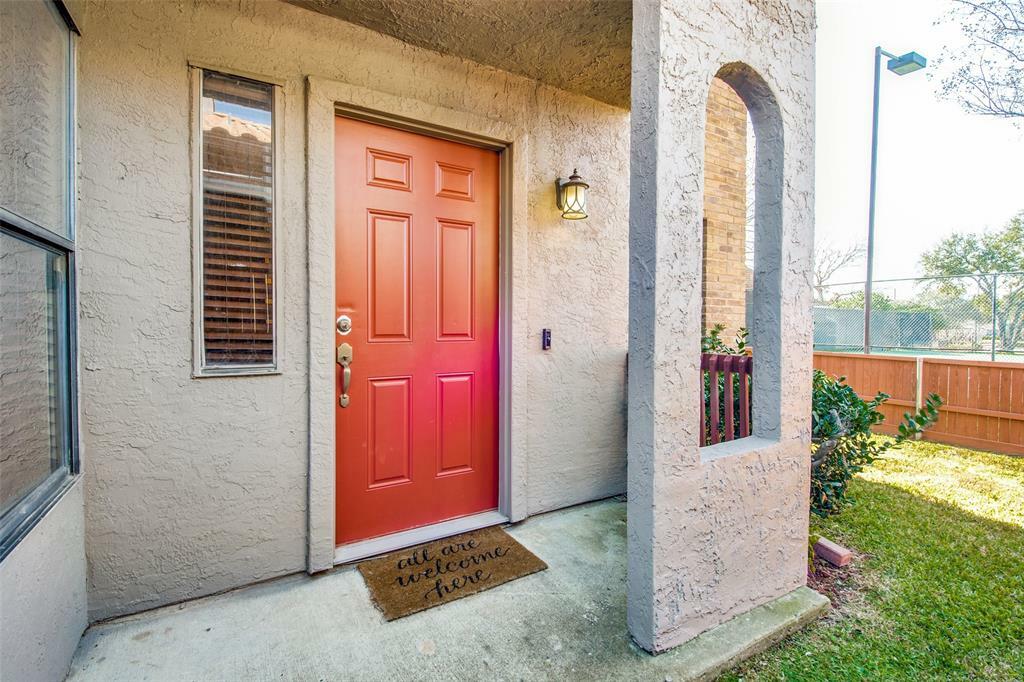 Property Photo:  4242 N Capistrano Drive 112  TX 75287 