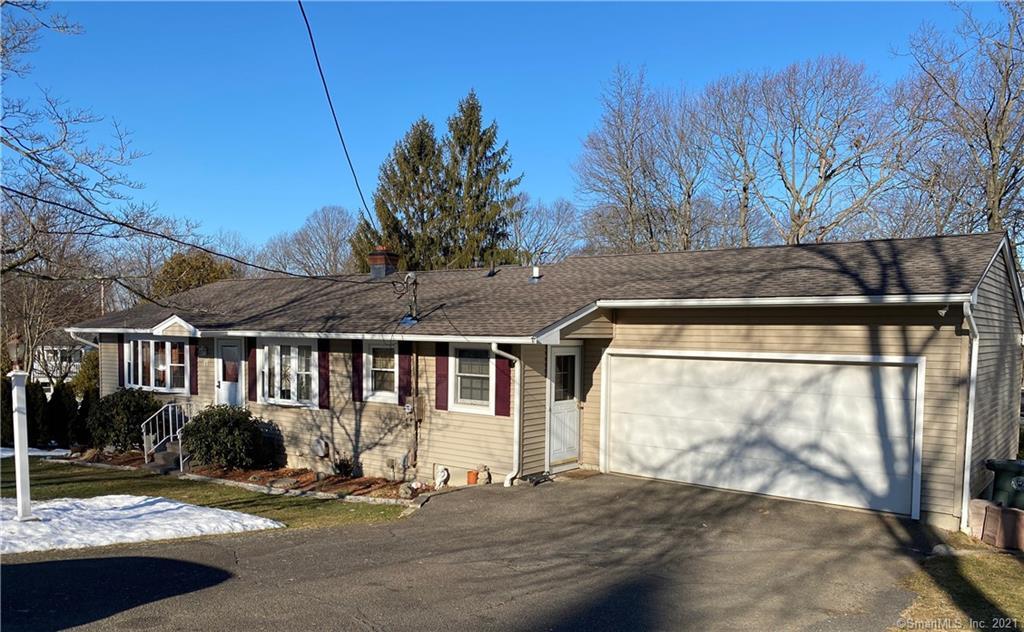 Property Photo:  93 Sentinel Hill Road  CT 06460 