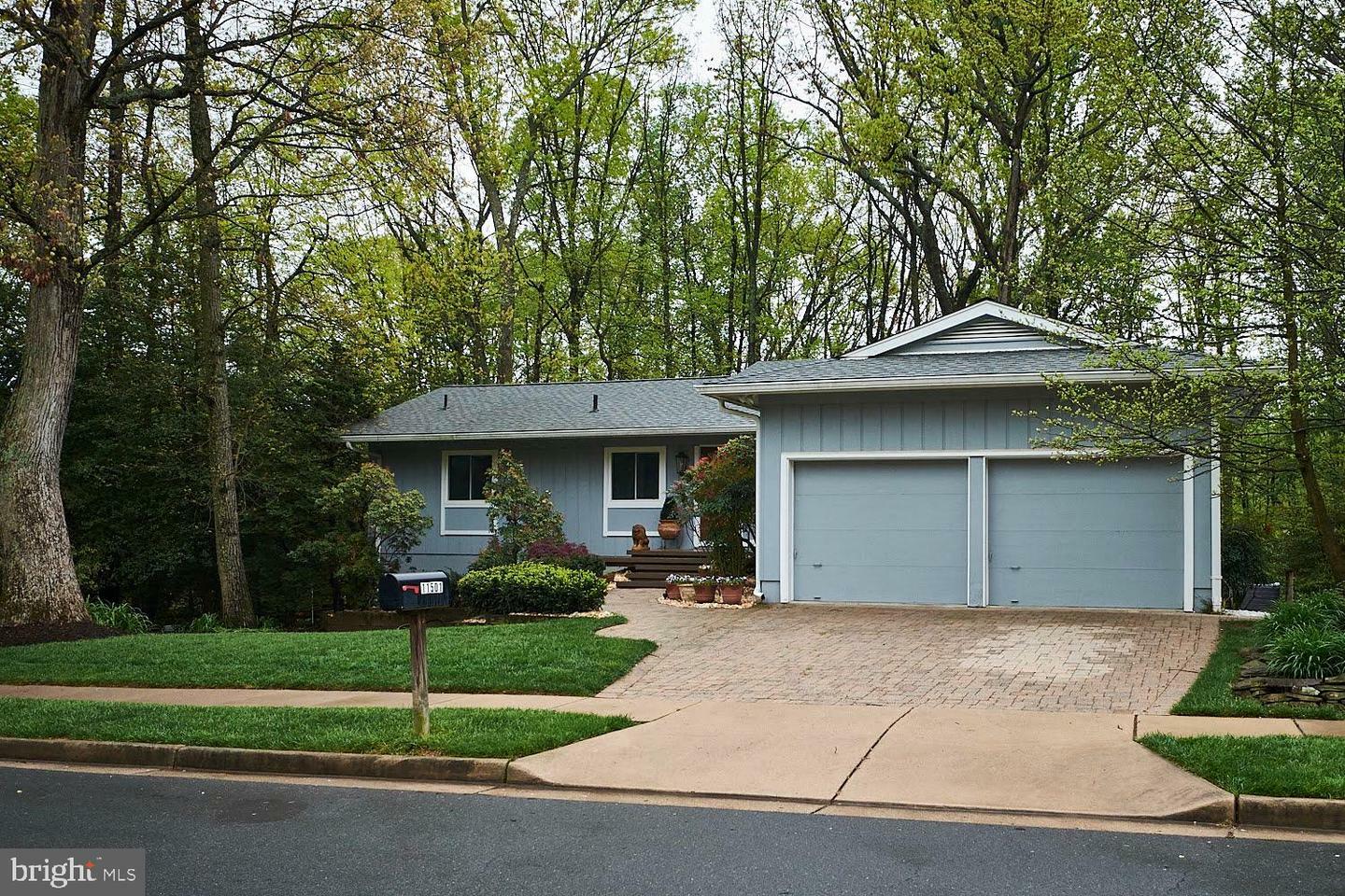 Property Photo:  11501 Purple Beech Drive  VA 20191 