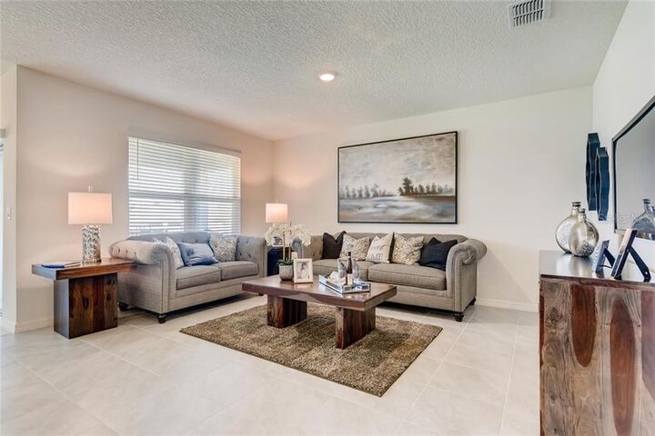 Property Photo: 3935 Crimson Clover Drive FL 32757