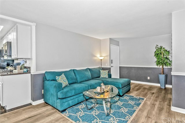 Property Photo: 1449 E 3rd Street 1 CA 90802