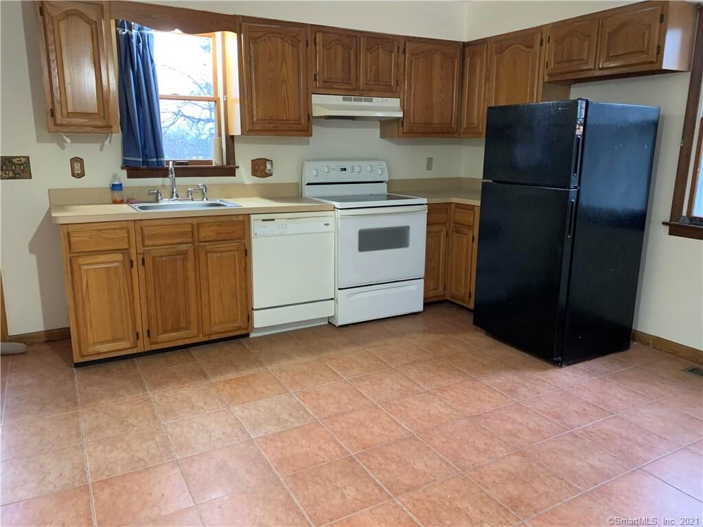 Property Photo: 4 Overlook Terrace CT 06484