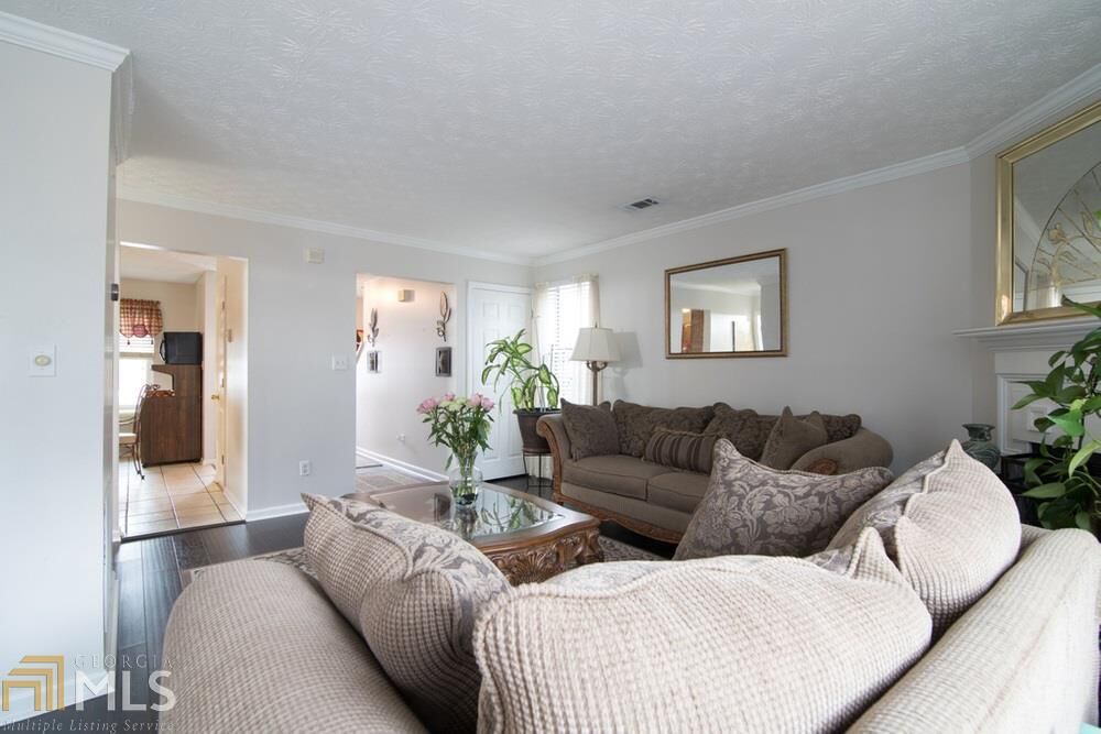 Property Photo:  7032 Panda Ln  GA 30168 