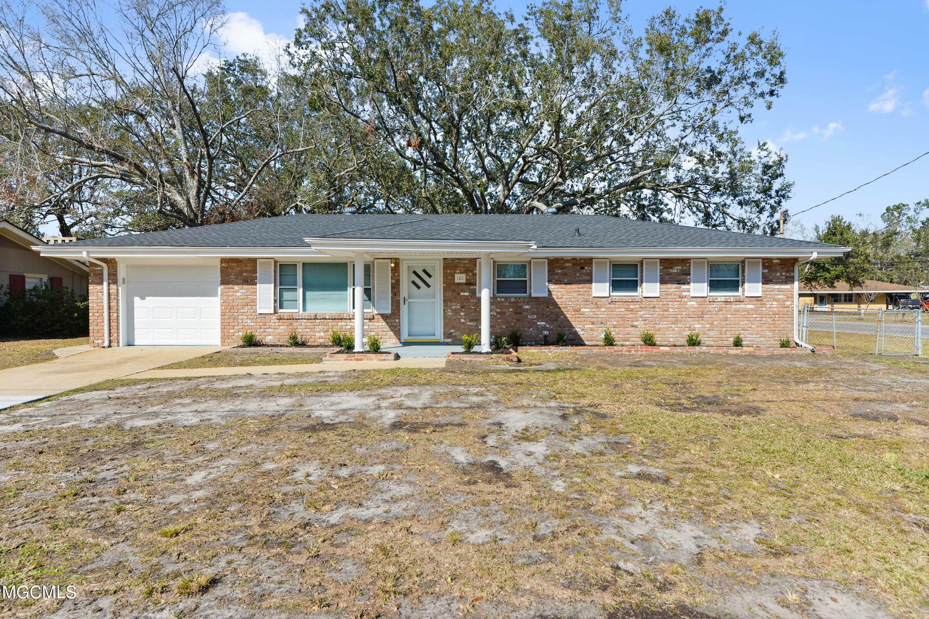 101 Sunhaven Drive  Ocean Springs MS 39564 photo