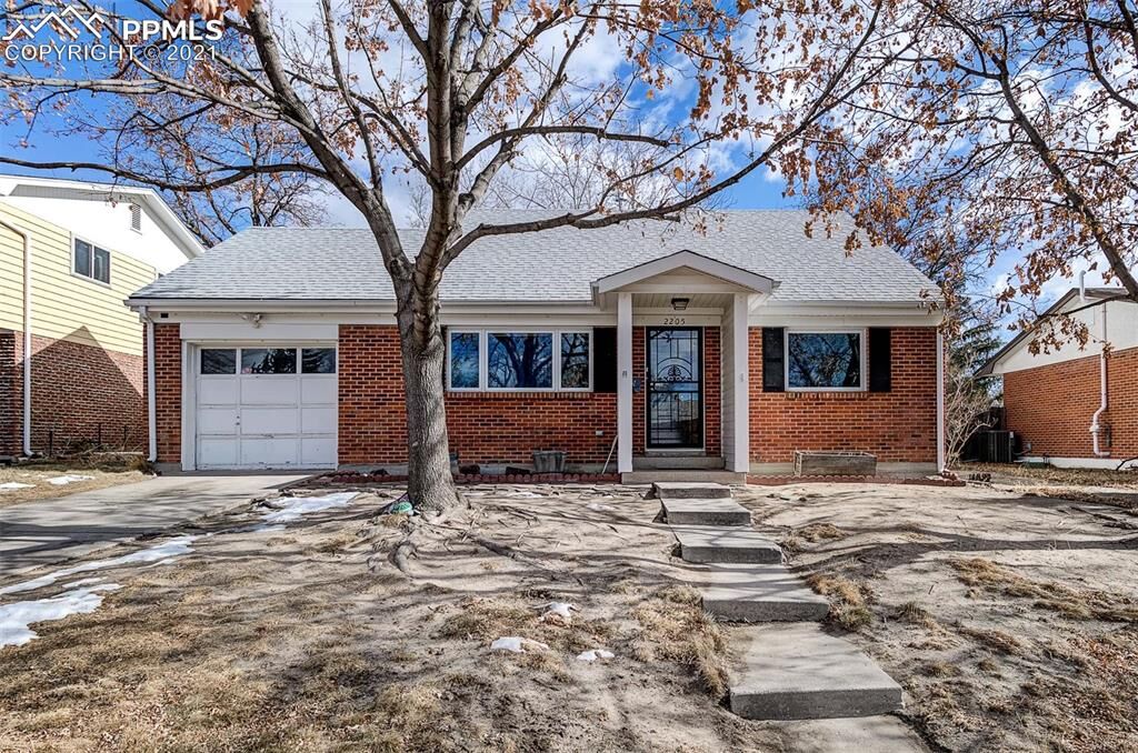 Property Photo:  2205 Alpine Drive  CO 80909 