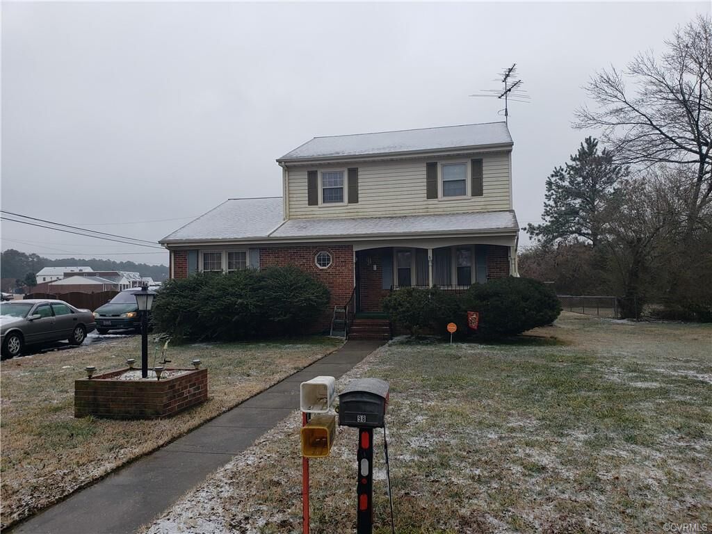 Property Photo: 98 S Plains Drive VA 23805