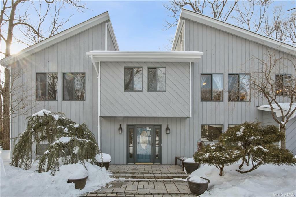 Property Photo:  43 Newport Drive  NY 10954 