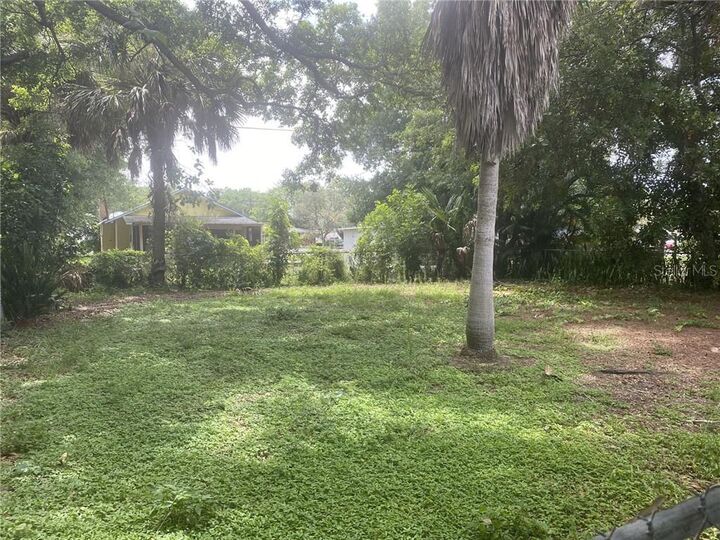 Property Photo:  706 38th Street W  FL 34205 