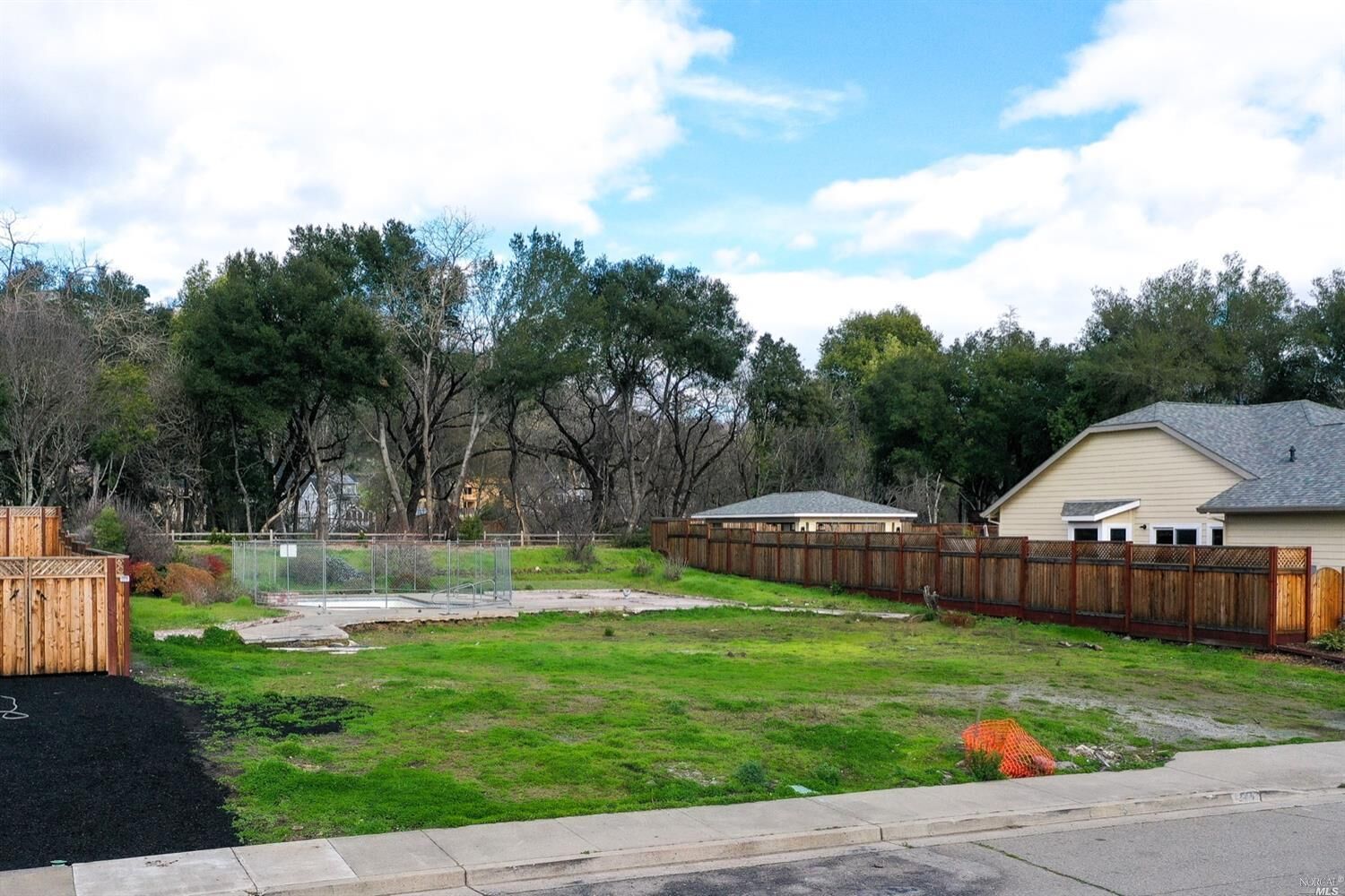 Property Photo:  249 Pacific Heights Drive  CA 95403 