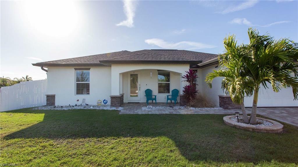 Property Photo: 2012 NW 32nd Court FL 33993
