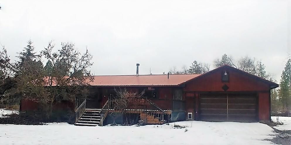 Property Photo:  1949 B N Hwy 25 Hwy  WA 99126 