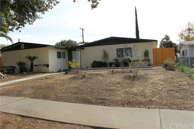 Property Photo:  1448 E Colton Avenue  CA 92374 